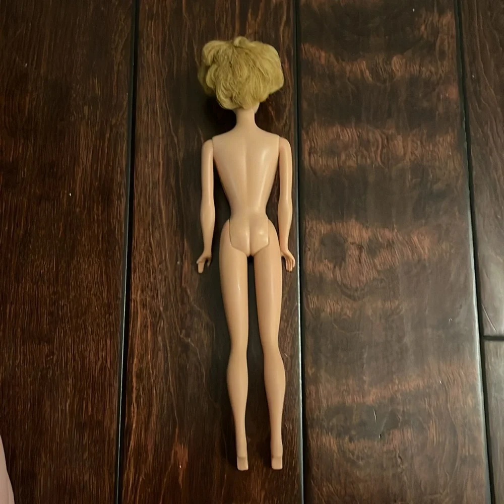 1958 BARBIE 1962  DOLL JAPAN BUBBLE CUT HAIR STRAWBERRY BLONDE GINGER